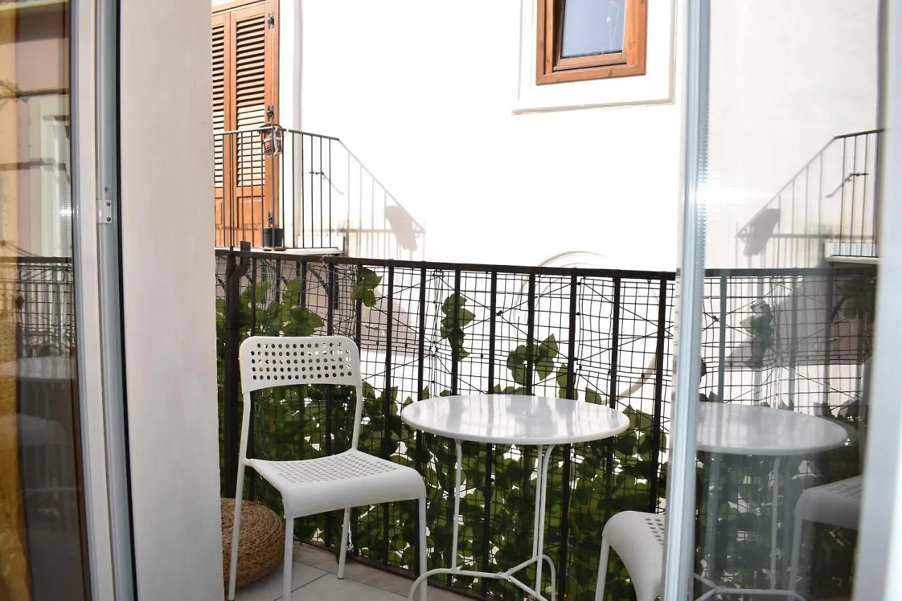 Apartment Atoca3 Casa Vacanze - Vedi Anche Atoca1 E Atoca2 Palermo Italy